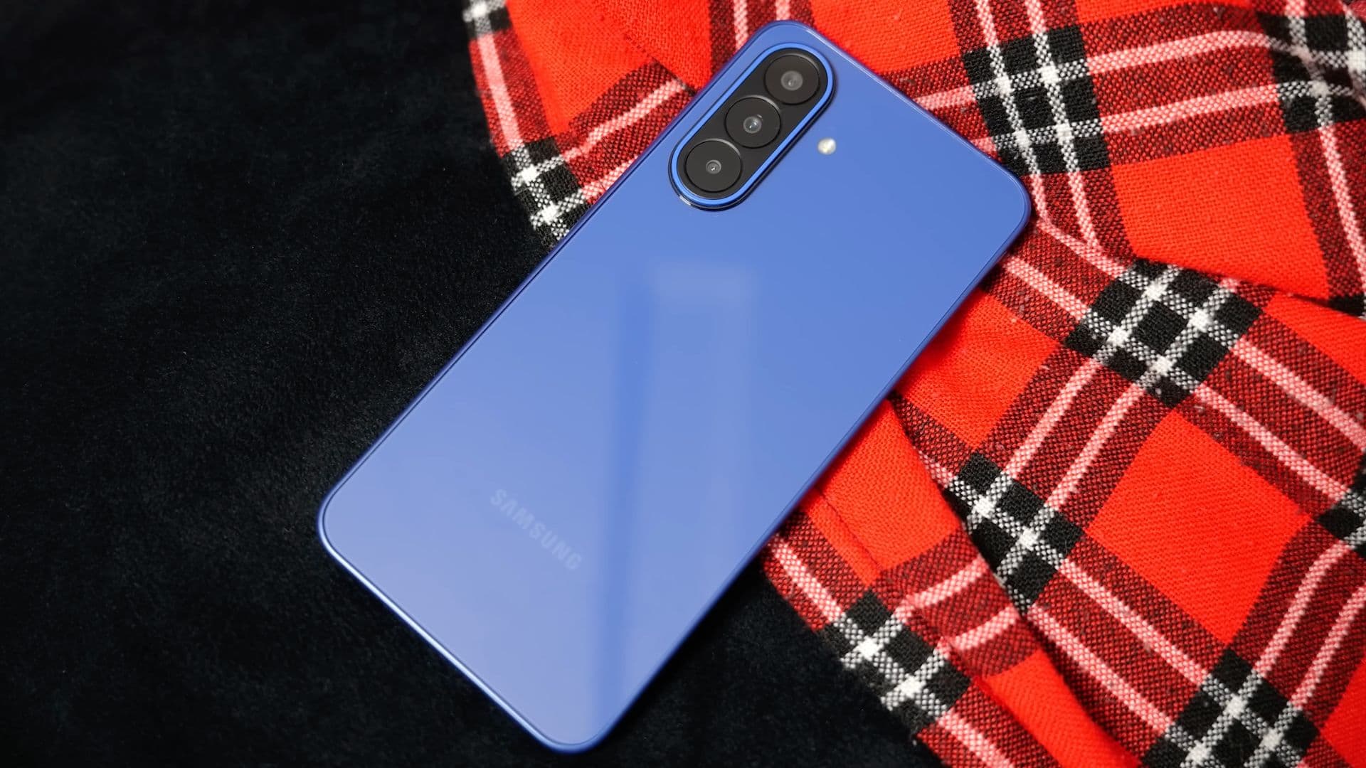 Samsung Galaxy A27 có phù hợp làm máy chính cho dân văn phòng dưới 10 triệu?