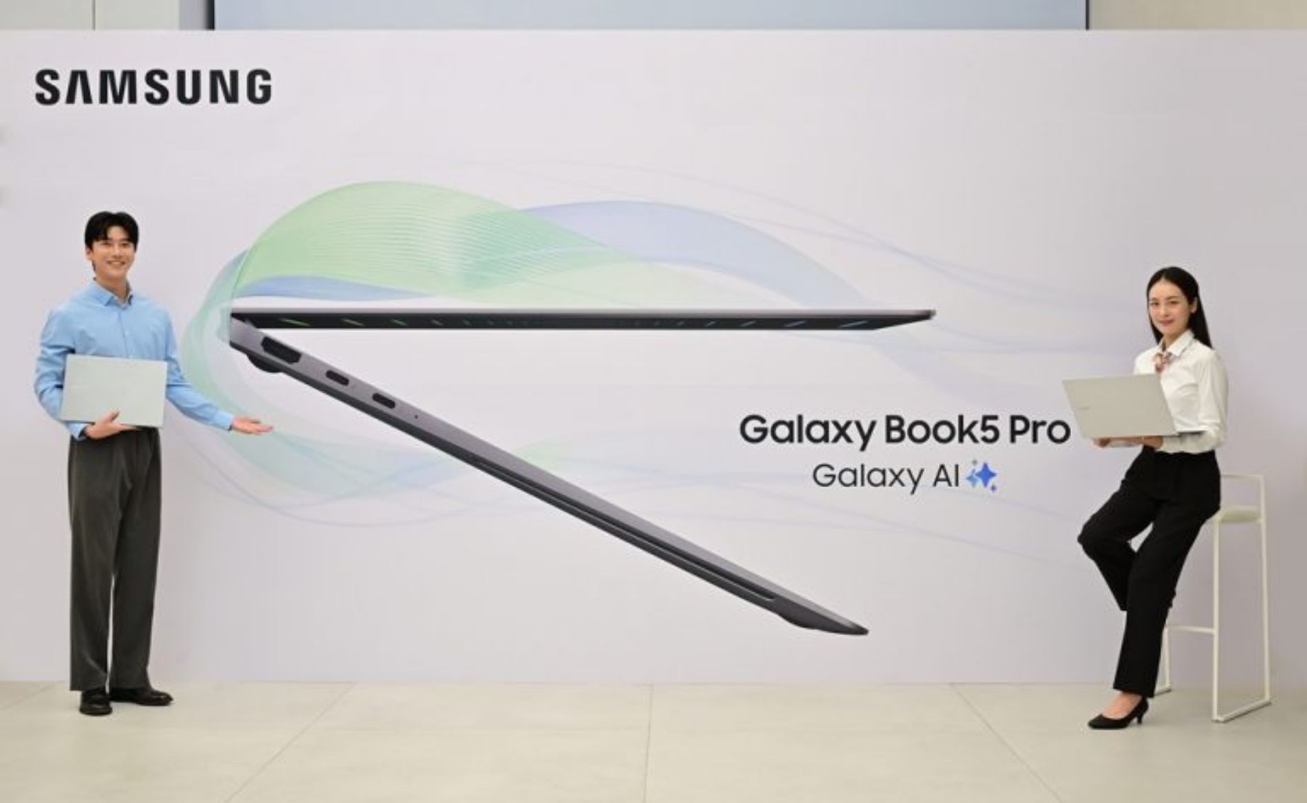 Hình ảnh cho danh mục Samsung Electronics ra mắt PC AI đầu tiên ‘Galaxy Book 5 Pro’ tại Hàn Quốc