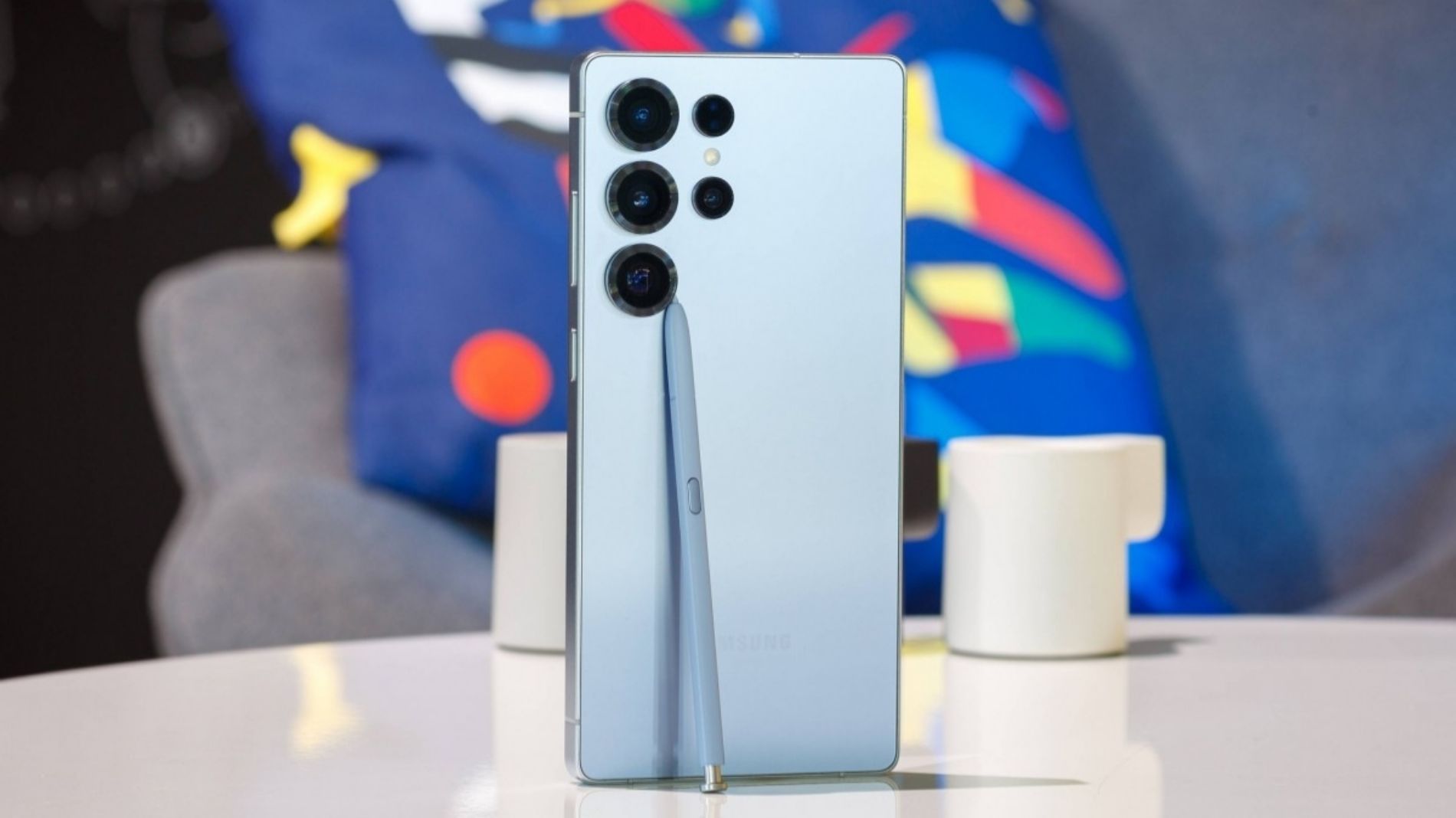 Hình ảnh cho danh mục Đánh giá Samsung Galaxy S26 Ultra: Trải nghiệm flagship toàn diện từ camera đến pin