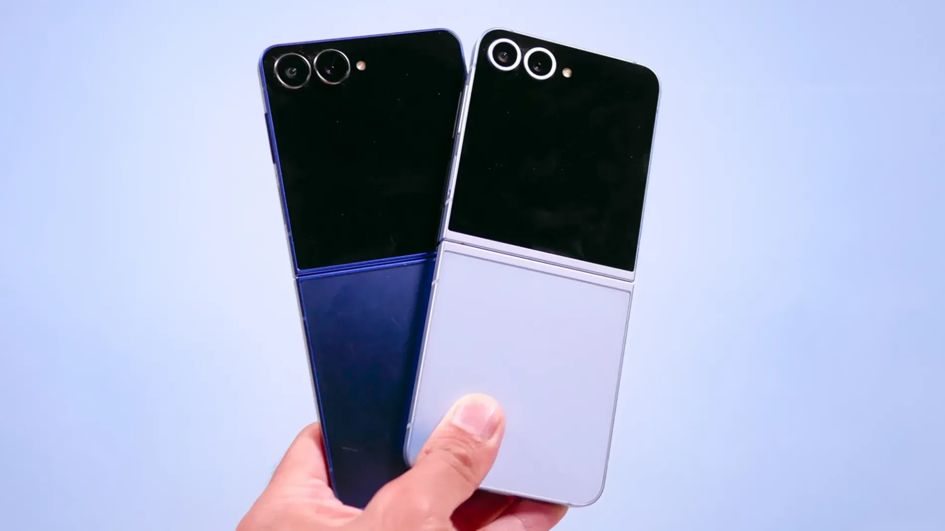Hình ảnh cho danh mục So Sánh Z Flip 8 và Z Flip 6: Có Đáng Nâng Cấp?