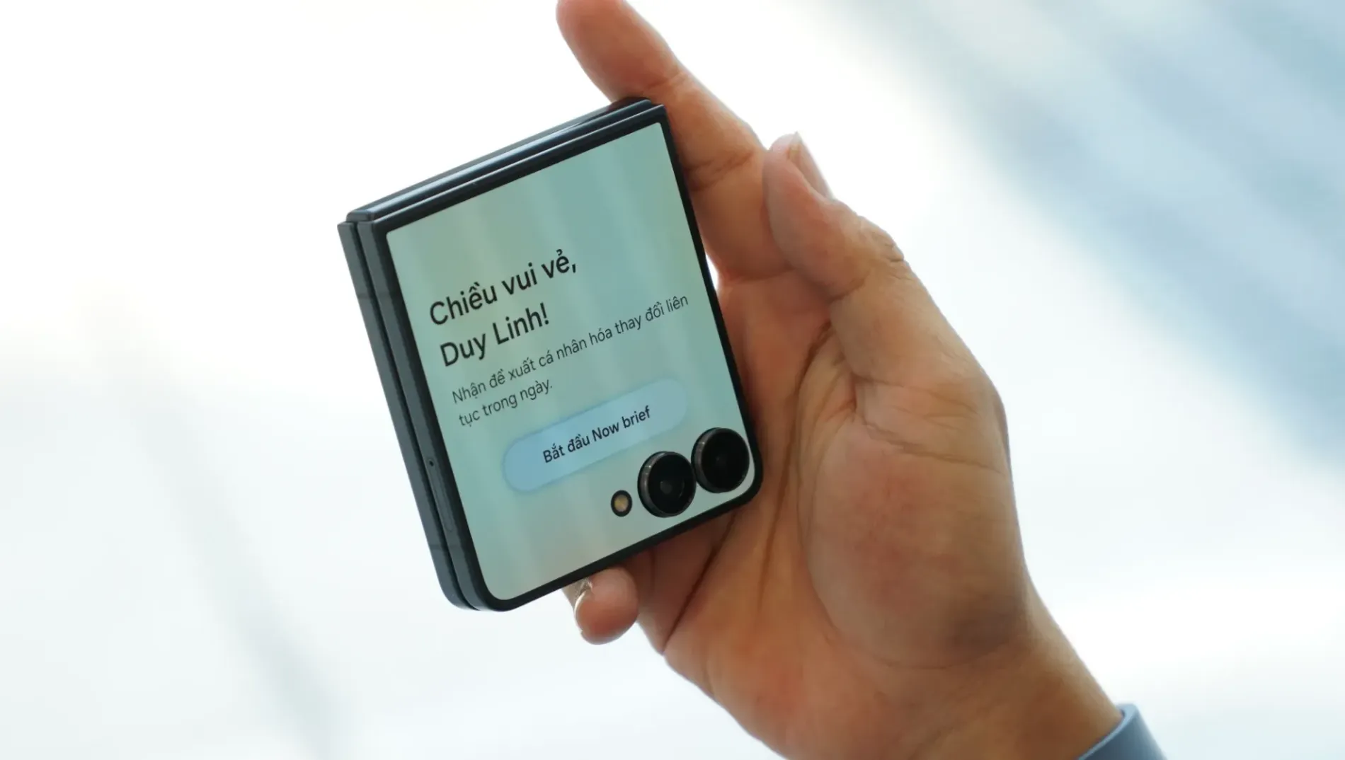 Hình ảnh cho danh mục Samsung Galaxy Z Flip 8: Giá, Thông Số & Có Đáng Mua?
